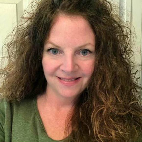 Meet your Posher, Molly - Picture 1 of 1